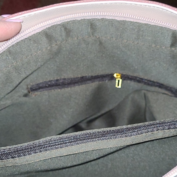 Handbag - Picture 4 of 7